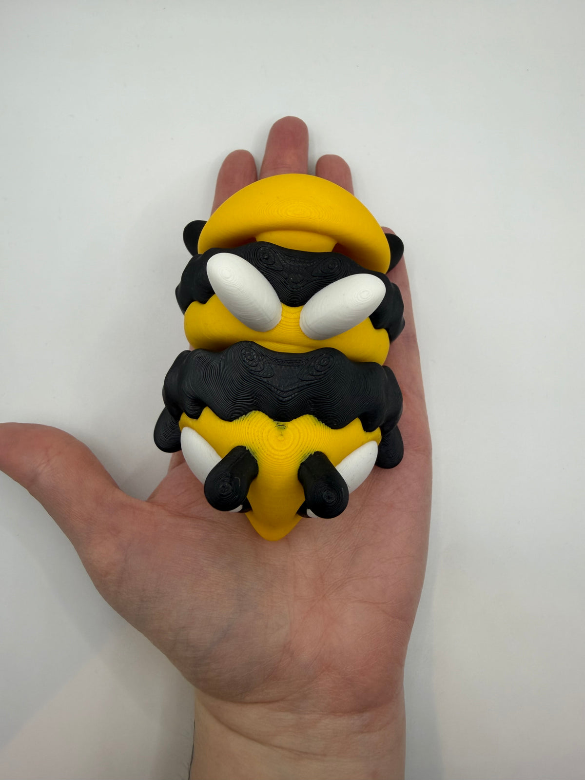 3D Printed Bees Palm Pet Desk Buddy Articulated Medium Size